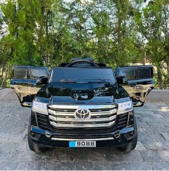 Electric Jeep Toyota Painted Black - ელექტრო მანქანა კაუჩუკის საბურავებით, 3 image