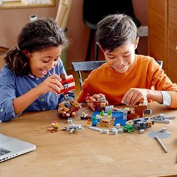 LEGO Minecraft 21152 The Pirate Ship Adventure, 5 image