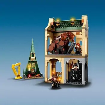LEGO Harry Potter 76387 Hogwarts: Fluffy Encounter, 4 image