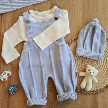 Little Knitted Overalls Set -  საბავშვო კომბინიზონის ნაკრები