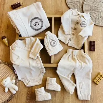 Cute Knitted 6 In 1 Set Beige - ჩვილის სამოსის ნაკრები