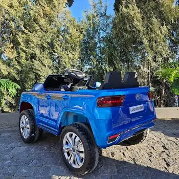 Toyota Land Cruiser Car Painting Blue - ელექტრო მანქანა კაუჩუკის საბურავებით, 5 image