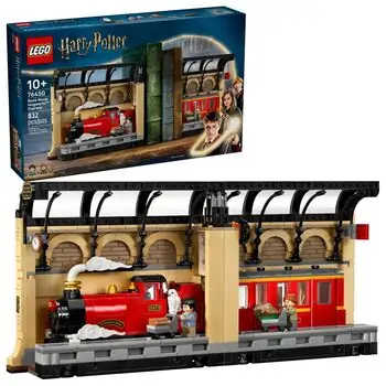 LEGO Harry Potter 76450 Book Nook: Hogwarts™ Express