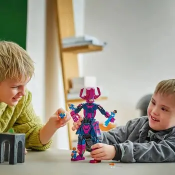 Lego Super Heroes 76316 Fantastic Four vs. Galactus Construction Figure, 7 image