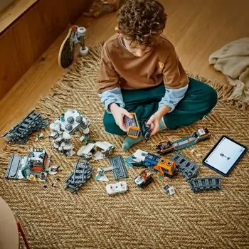 Lego City 60470 Explorers' Arctic Polar Express Train, 9 image