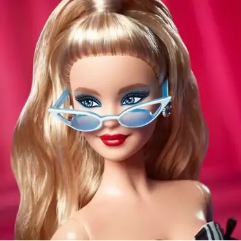 Barbie Signature 65th Anniversary Collectible Doll with Blonde Hair and Black and White Gown - ბარბის სათამაშო თოჯინა, 3 image