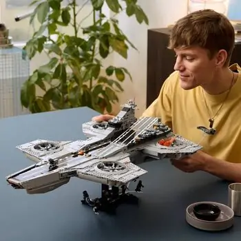 Lego Supre Heroes 76354 S.H.I.E.L.D. Helicarrier, 3 image