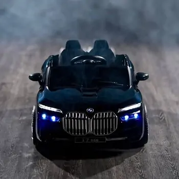 BMW I7 Electric Car Painted Black - ელექტრო მანქანა, 5 image