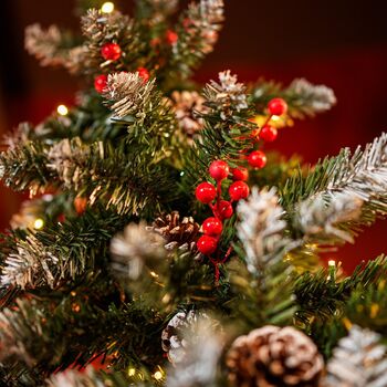 Christmas Tree With Pine Cones, Berries And Lights 210 CM - ნაძვის ხე გირჩით, კენკრით და განათებით, 4 image