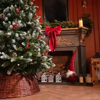 Winter Bloom Christmas Tree  210 CM With Snow-Covered Branches, Pine Cones And Berries - ნაძვის ხე დათოვლილი ბოლოებით, გირჩით და კენკრით, 7 image