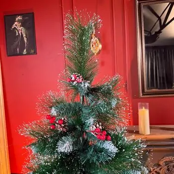 Merrywood Christmas Tree 180 CM With Pine Cones And Berries ნაძვის ხე დათოვლილი ბოლოებით გირჩით და კენკრით (OT024), 3 image