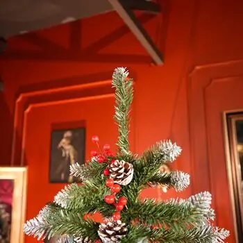 Winter Bloom Christmas Tree  210 CM With Snow-Covered Branches, Pine Cones And Berries - ნაძვის ხე დათოვლილი ბოლოებით, გირჩით და კენკრით, 4 image