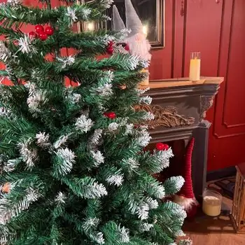 Christmas Tree With Berries საახალწლო ნაძვის ხე დათოვლილი ბოლოებით და კენკრით 180 სმ (OT2074), 8 image