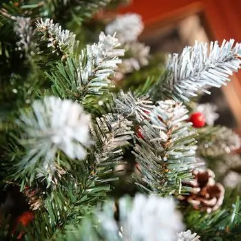 Winter Bloom Christmas Tree  210 CM With Snow-Covered Branches, Pine Cones And Berries - ნაძვის ხე დათოვლილი ბოლოებით, გირჩით და კენკრით, 11 image