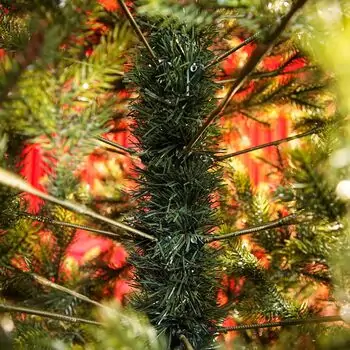 Holandiia Christmas Tree With Olive Tips PE 210 CM საახალწლო ნაძვის ხე, 100% სილიკონი, 15 image