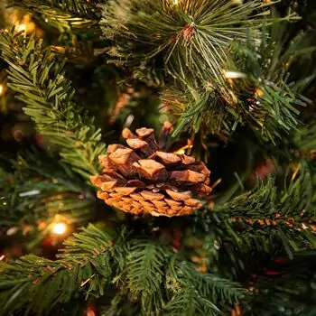 Christmas Tree 210 CM With Pine Cones, Berries And Lights საახალწლო ნაძვის ხე სილიკონის წიწვებით და განათებით, 5 image