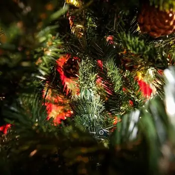 Christmas Tree 210 CM With Pine Cones, Berries And Lights საახალწლო ნაძვის ხე სილიკონის წიწვებით და განათებით, 11 image