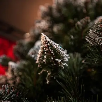 Crystal Christmas Tree 220 CM With Snow-Covered Branches And Berries ნაძვის ხე დათოვლილი ბოლოებით და კენკრით, 6 image