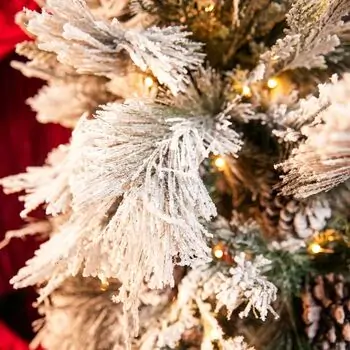 Snowy Whisper Christmas Tree 210 CM With Pine Cones And Lights PE + PVC Snow-Covered - დათოვლილი ნაძვის ხე შერეული სილიკონის წიწვებით, გირჩით და განათებით, 8 image