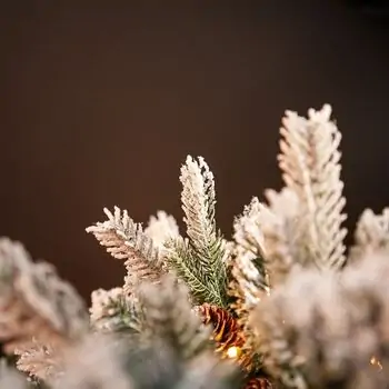 Angel Glow Christmas Tree 210 CM With Pine Cones And Lights, PE + PVC Snow-Covered ნაძვის ხე სილიკონის შერეული ტოტებით, გირჩით და განათებით, 7 image