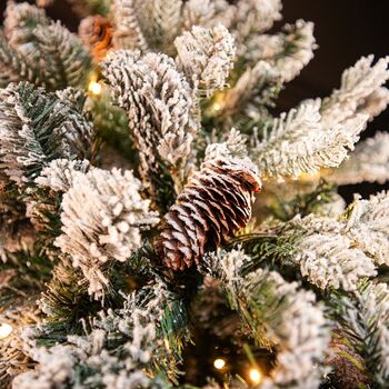 Christmas Tree 210 CM With Pine Cones And Lights, PE + PVC Snow-Covered ნაძვის ხე სილიკონის შერეული ტოტებით, გირჩით და განათებით, 5 image