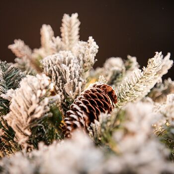 Christmas Tree 210 CM With Pine Cones And Lights, PE + PVC Snow-Covered ნაძვის ხე სილიკონის შერეული ტოტებით, გირჩით და განათებით, 8 image