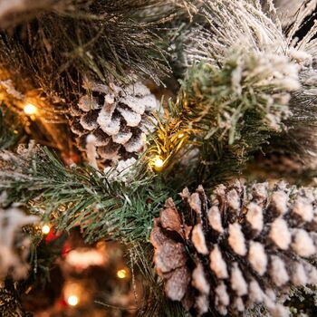 Christmas Tree 210 CM With Pine Cones And Lights PE + PVC Snow-Covered - დათოვლილი ნაძვის ხე შერეული სილიკონის წიწვებით, გირჩით და განათებით, 7 image