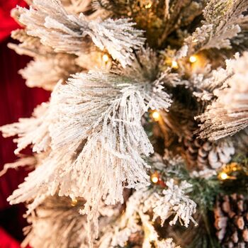 Christmas Tree 210 CM With Pine Cones And Lights PE + PVC Snow-Covered - დათოვლილი ნაძვის ხე შერეული სილიკონის წიწვებით, გირჩით და განათებით, 8 image