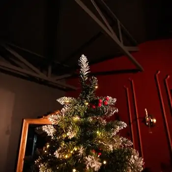 Frosted Haven Christmas Tree  210 CM With Light, Snow-Covered Branches, Pine Cones And Berries - ნაძვის ხე განათებით დათოვლილი ბოლოებით, გირჩით და კენკრით, 7 image