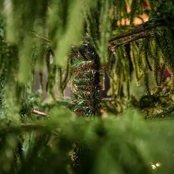Pinecrest Christmas Tree PE 210 CM  - ნაძვის ხე 100% სილიკონი, 11 image