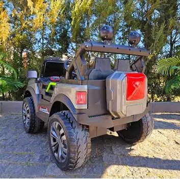 Toyota Electric Car Painted Grey - ელექტრო მანქანა კაუჩუკის საბურავებით, 5 image