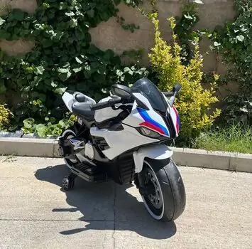 BMW Motorcycle White - ელექტრო მოტოციკლი