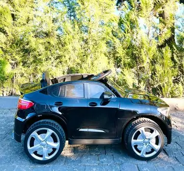 BMW X6 Electric Car Painted Black - ელექტრო მანქანა კაუჩუკის საბურავებით, 4 image