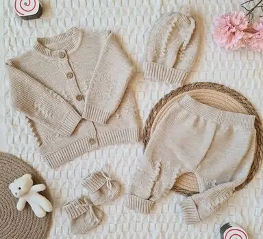 Baby Knitted 4 In 1 Set - ჩვილის სამოსის ნაკრები