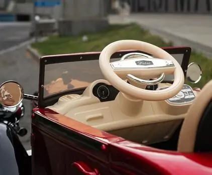 Rolls Royce Vintage Style Car Painted Red - ელექტრო მანქანა, 15 image