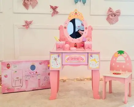 Dresser Set With Accsesoriess - საბავშვო ტრილიაჟი აქსესუარებით