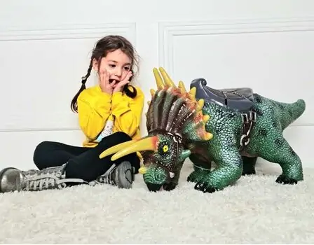 Mount one meter giant triceratops 7077 გადასაჯდომი დინოზავრი
