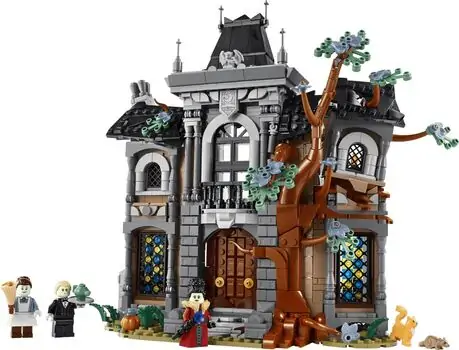 Lego Icons 11383 Mayor Manor, 2 image