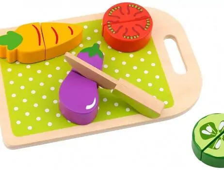Wooden Vegetables on a Cutting Board - სათამაშო ხის დასაჭრელი ბოსტნეული, 3 image