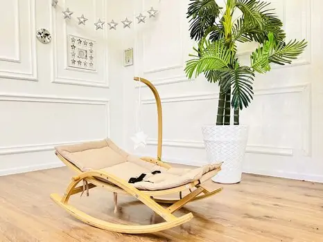 Bebekonfor Wooden Rocker საბავშვო შეზლონგი