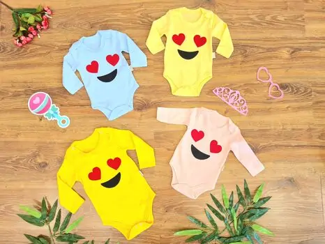 BEBIO Emoji in Love ჩვილის ბოდე