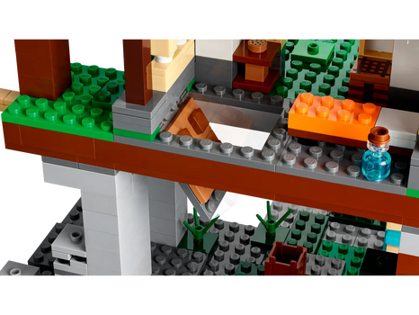 Lego Minecraft 21183 The Training Grounds, 8 image