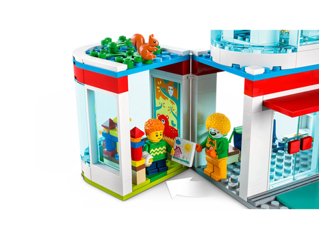 Lego City 60330 Hospital, 6 image