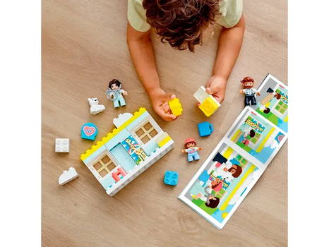 LEGO Duplo 10968 Doctor Visit, 8 image