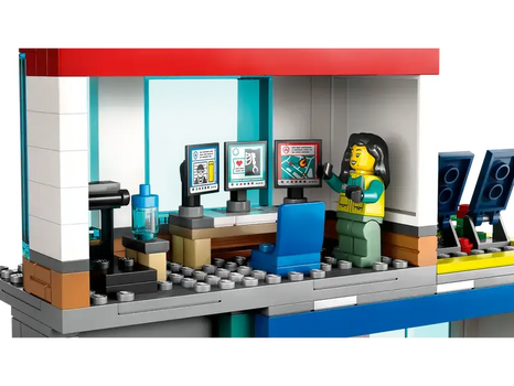Lego City 60371 Emergency Vehicles HQ, 8 image