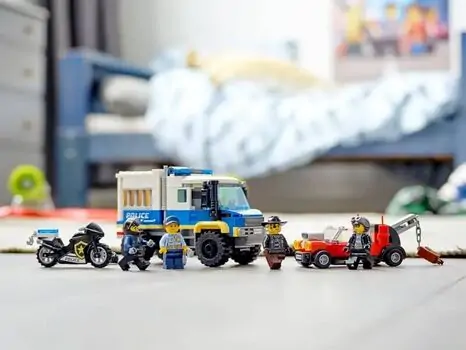 Lego City 60276 Police Prisoner Transport, 11 image