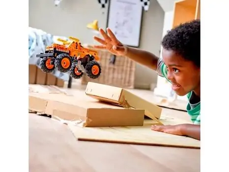 Lego Technic 42135 Monster Jam™ El Toro Loco™, 9 image