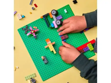Lego Classic 11023 Green Baseplate, 5 image