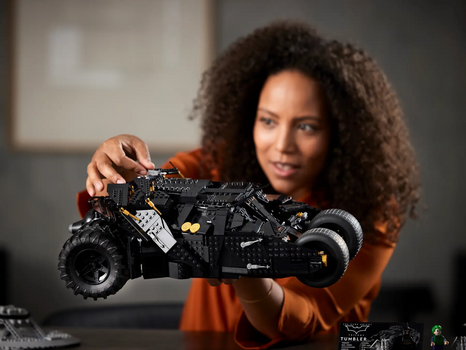 Lego DC 76240 Batman Batmobil Tumbler, 21 image