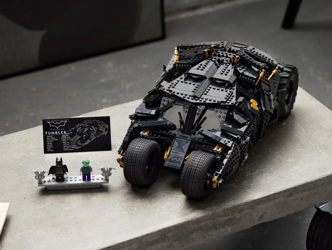 Lego DC 76240 Batman Batmobil Tumbler, 24 image